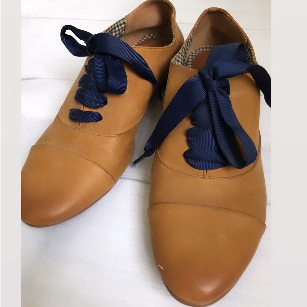 B.P leather flat - New! never been worn